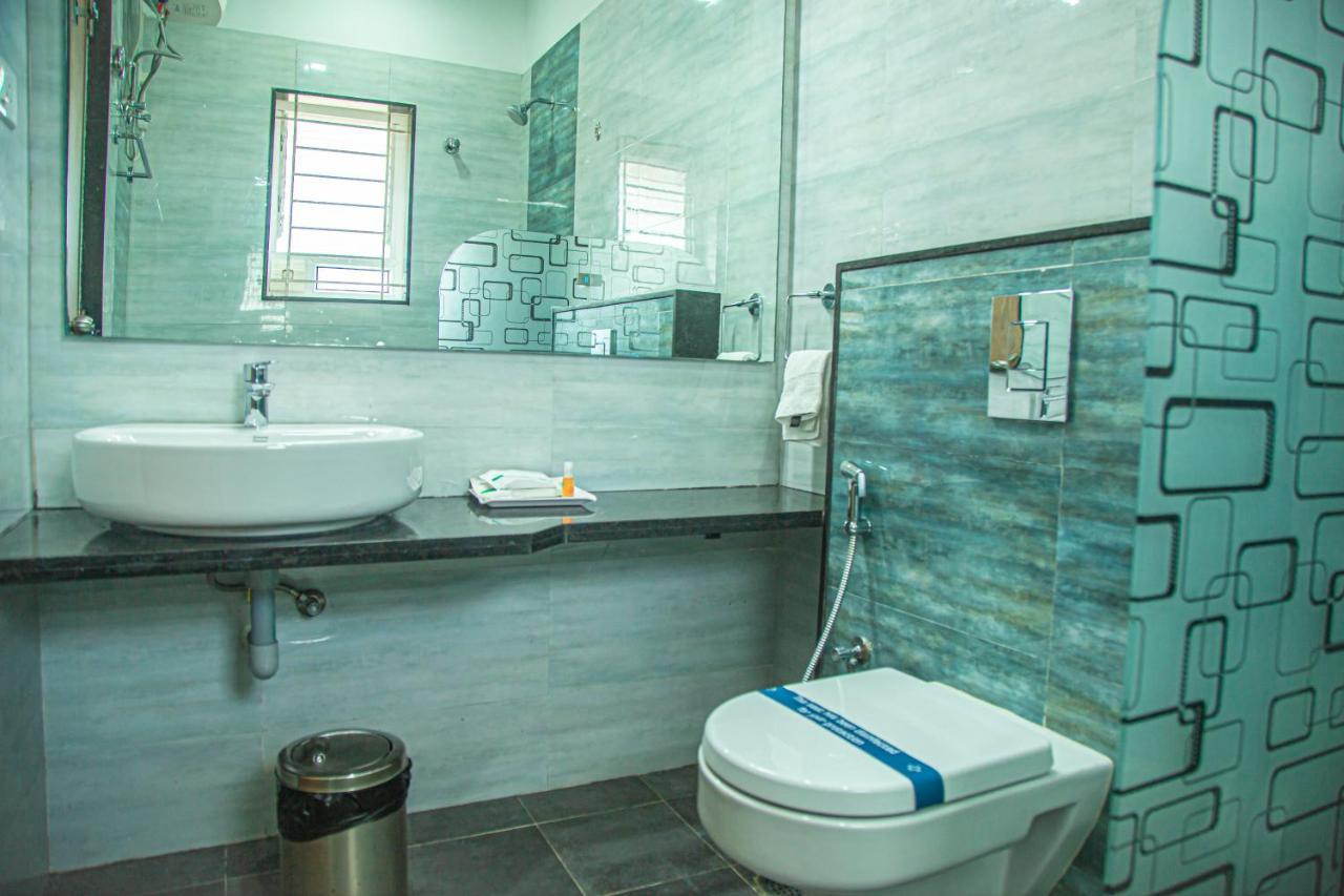 Park Avenue Suites Coimbatore Exteriör bild