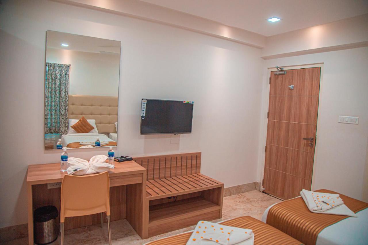 Park Avenue Suites Coimbatore Exteriör bild