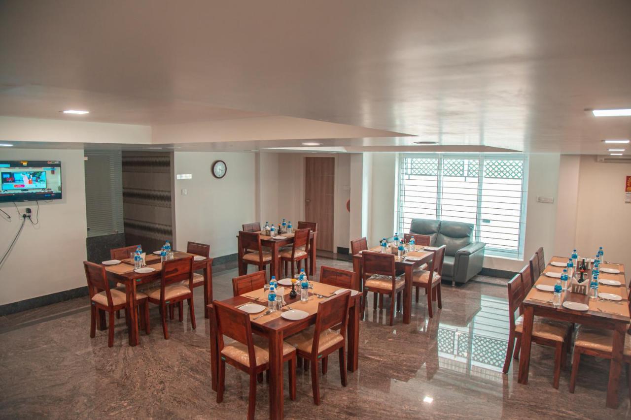 Park Avenue Suites Coimbatore Exteriör bild