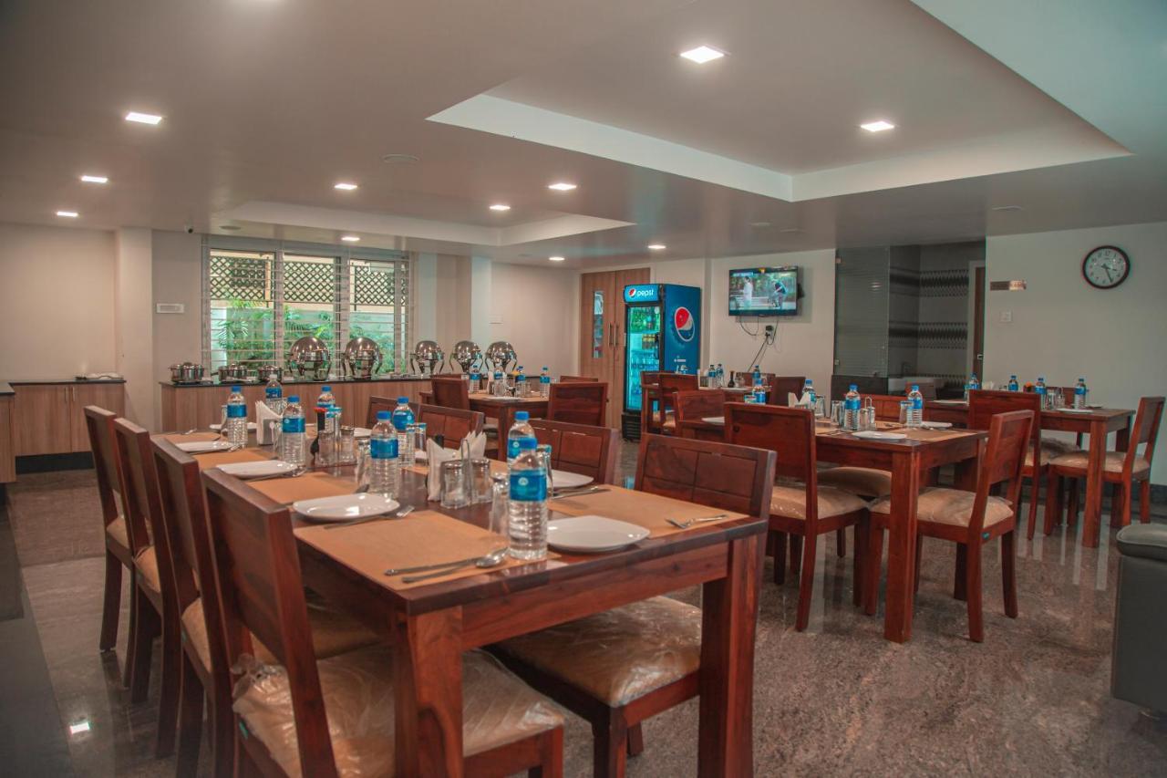Park Avenue Suites Coimbatore Exteriör bild