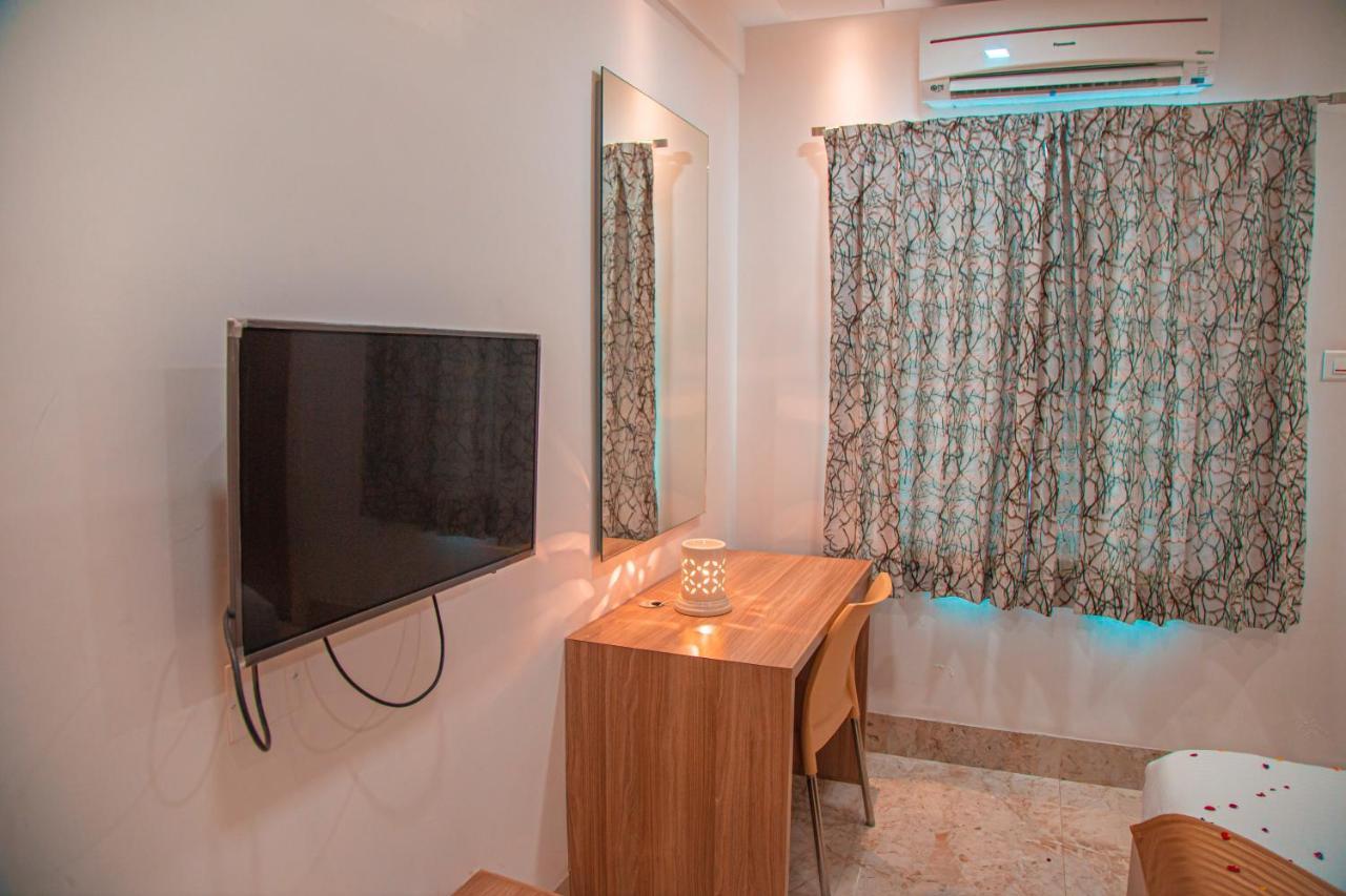 Park Avenue Suites Coimbatore Exteriör bild