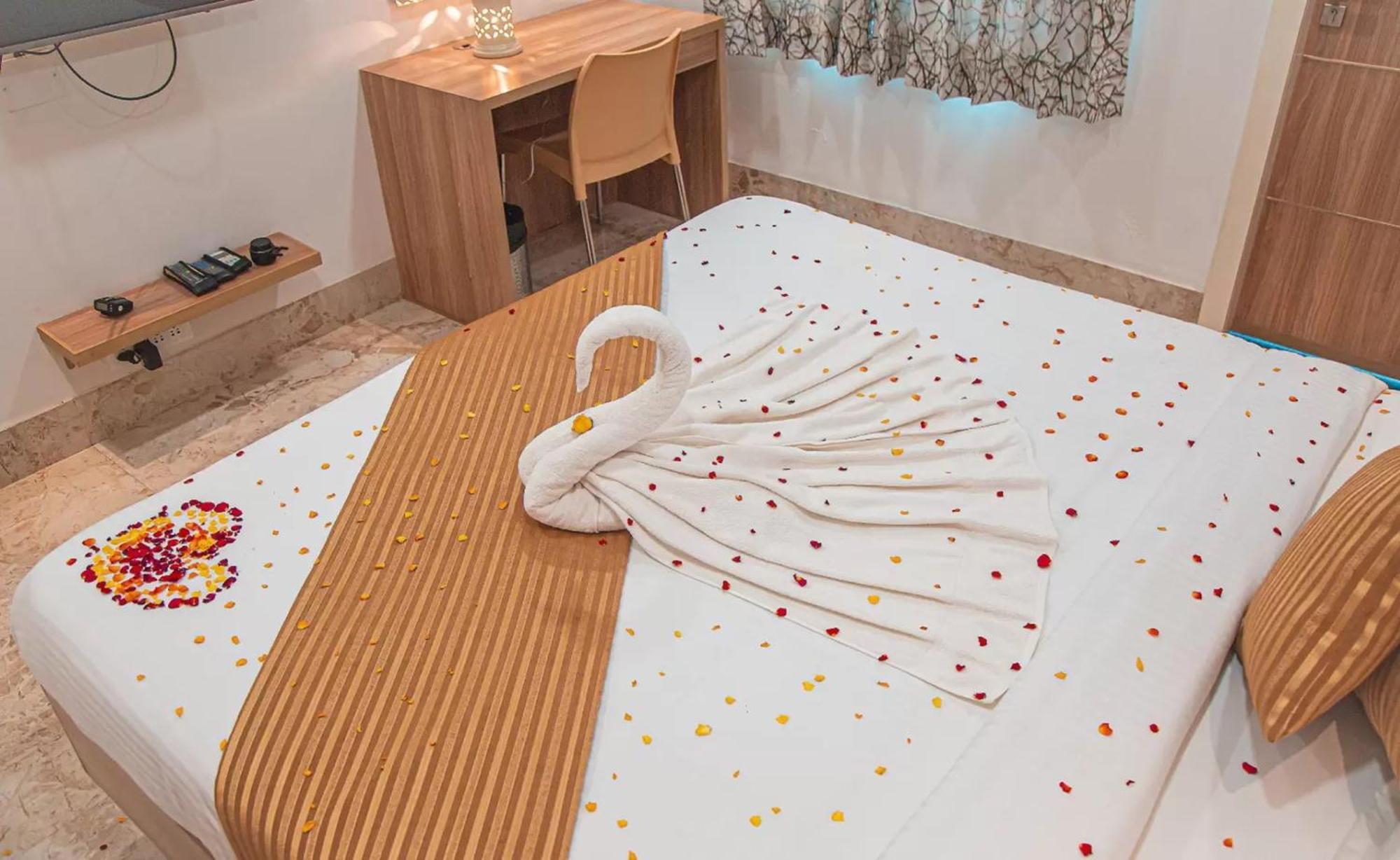 Park Avenue Suites Coimbatore Exteriör bild